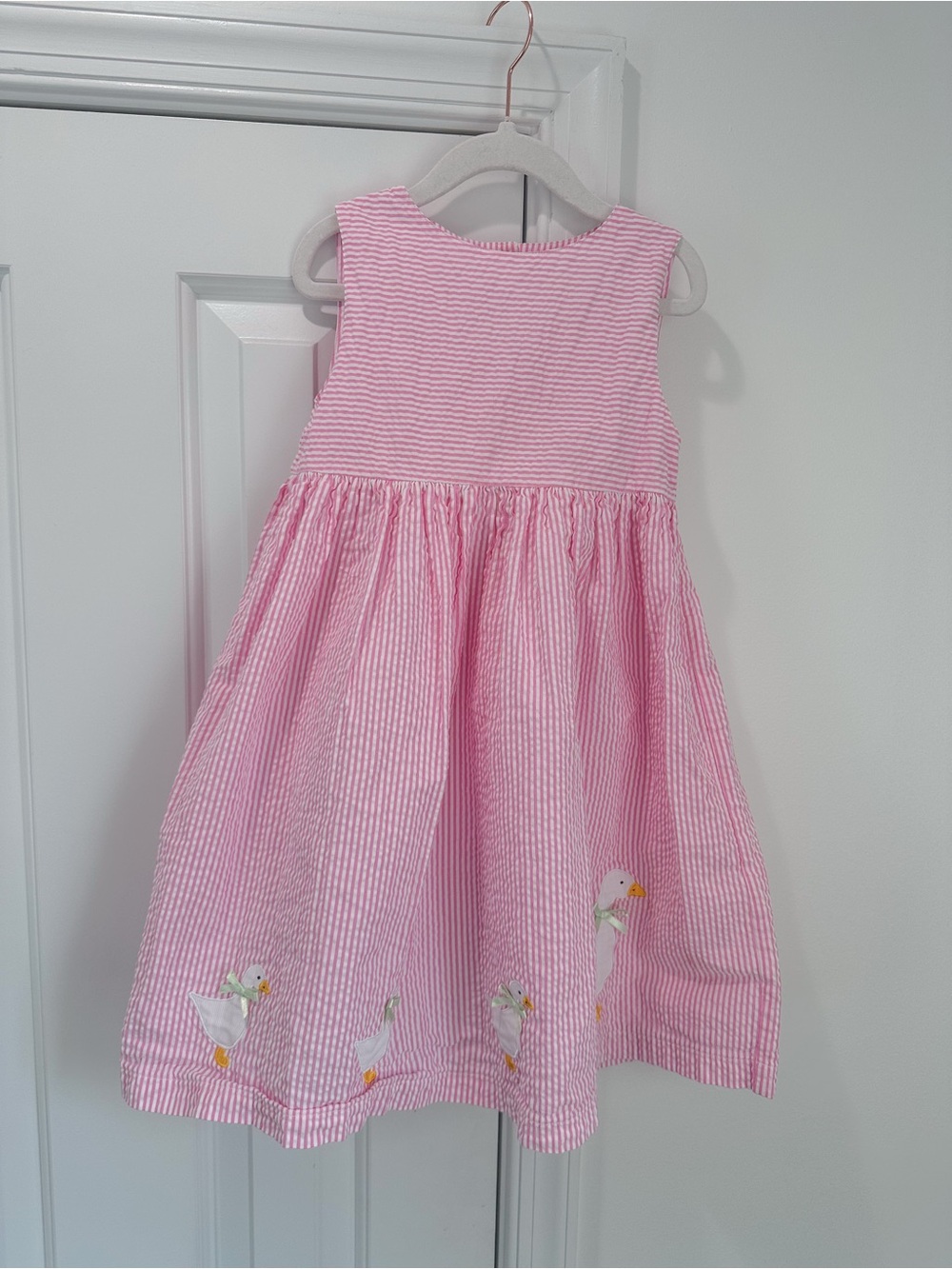 Trotters London pink seersucker dress with ducks like new size 6/7
